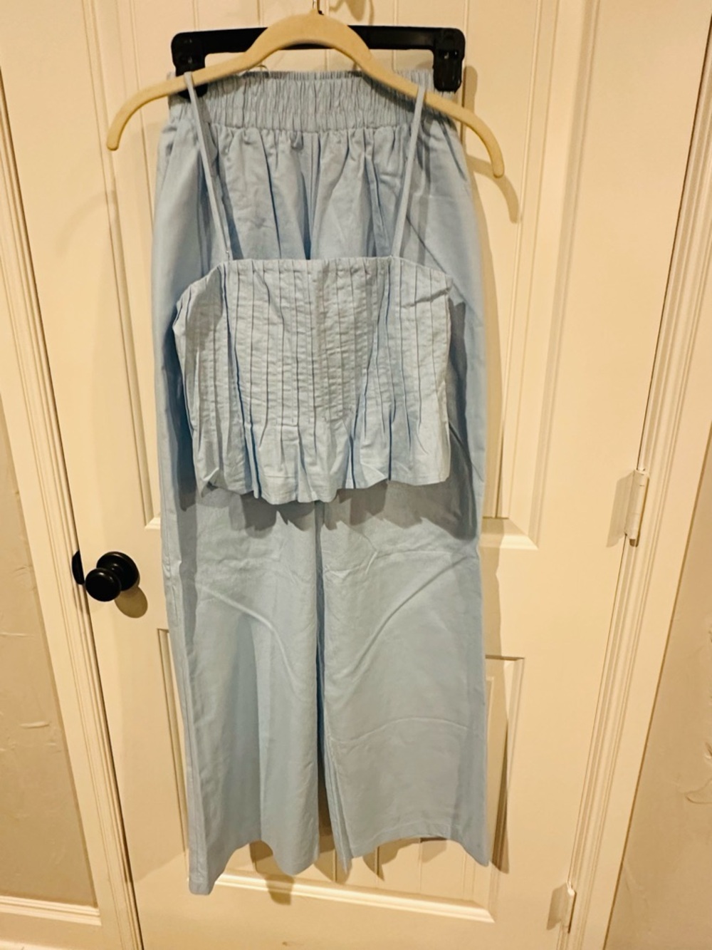 Light Blue Wide-Leg adorable two piece outfit.